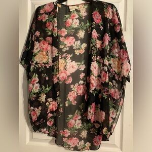 Emory park sheer floral kimono/ cover up sz medium